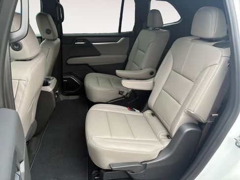 New 2026 GMC Acadia Elevation w/ Elevation Premium Package image 13