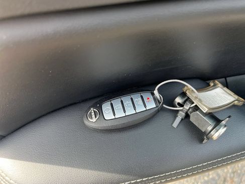 Used 2025 Nissan Altima 2.5 SV FWD image 20