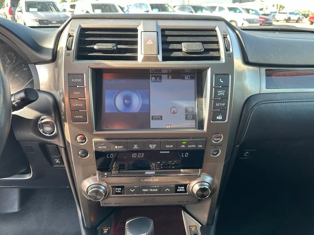Used 2014 Lexus GX 460 Luxury AWD/4WD image 17