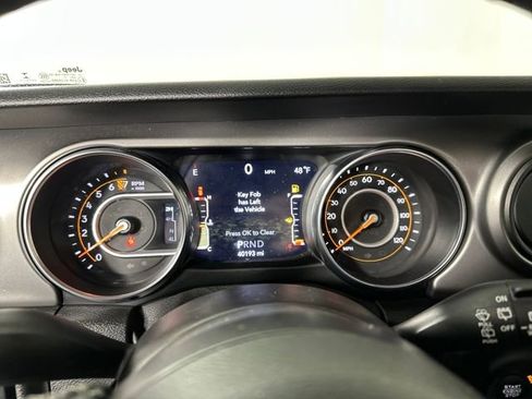 Used 2021 Jeep Wrangler Unlimited Sport image 17