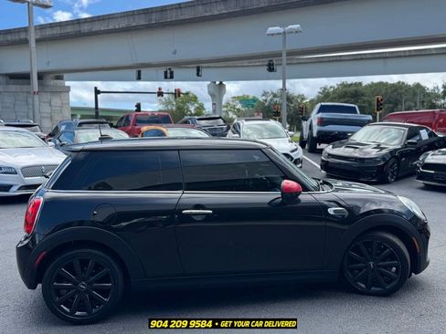 Used 2015 MINI Cooper 2-Door Hardtop FWD image 8