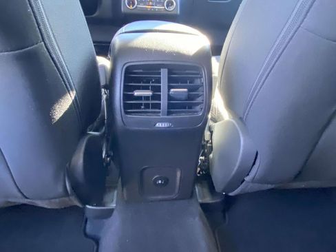 Used 2024 Ford Escape Active w/ Cold Weather Package image 10