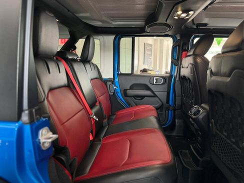 Used 2023 Jeep Wrangler Unlimited Rubicon 4xe image 22