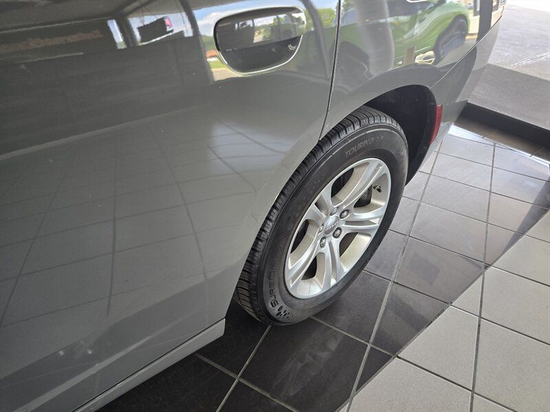 Used 2023 Dodge Charger SXT RWD image 29