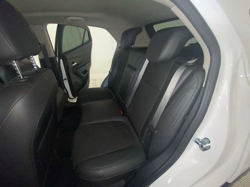 Used 2022 Buick Encore Preferred w/ Safety Package AWD/4WD image 13