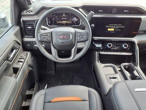 New 2026 GMC Sierra 2500 AT4 w/ AT4 Premium Plus Package AWD/4WD image 11
