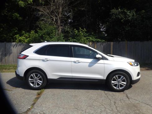 Used 2019 Ford Edge SEL AWD/4WD image 8