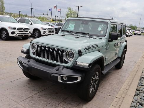 Used 2024 Jeep Wrangler Unlimited Sahara w/ Safety Group AWD/4WD image 3