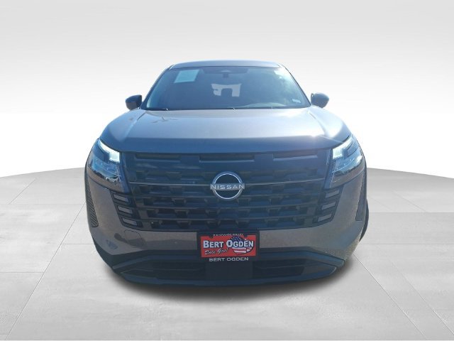 Certified 2026 Nissan Pathfinder S FWD image 2