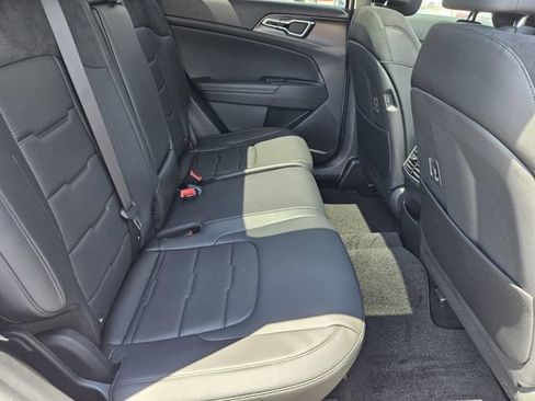 New 2026 Kia Sportage SX FWD image 11