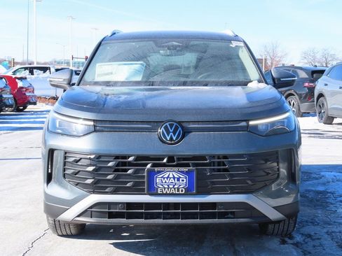 New 2026 Volkswagen Tiguan S FWD image 14