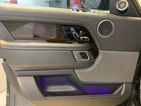 Used 2022 Land Rover Range Rover Westminster Edition image 14