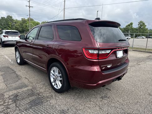 Used 2024 Dodge Durango GT AWD/4WD image 3