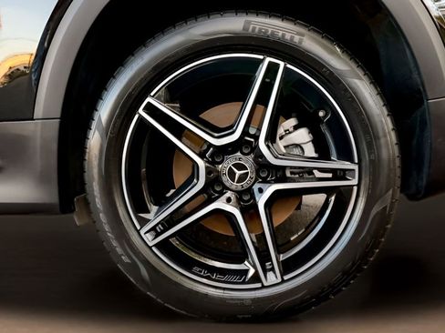 Used 2024 Mercedes-Benz GLB 250 image 35