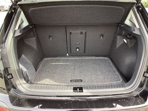 Certified 2025 Volkswagen Taos S AWD/4WD image 15
