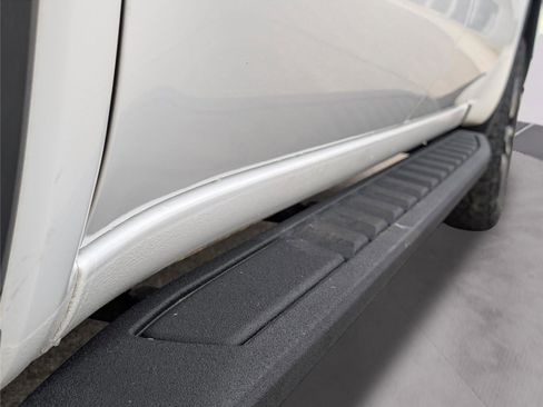 Used 2024 GMC Sierra 1500 AT4 w/ Technology Package image 41