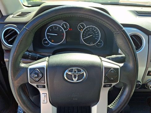 Used 2016 Toyota Tundra Limited w/ Limited Premium Package AWD/4WD image 21