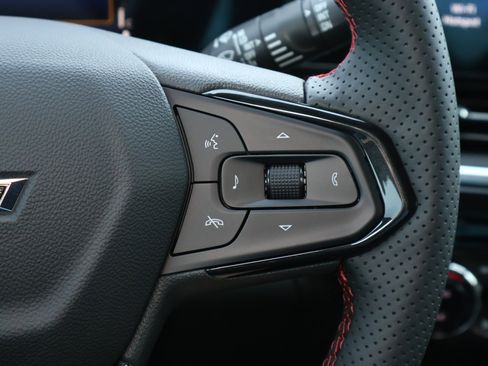 New 2026 Chevrolet Trax RS w/ Sunroof Package FWD image 13