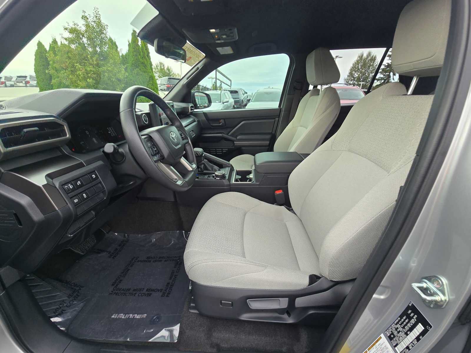 Certified 2025 Toyota 4Runner SR5 AWD/4WD image 21