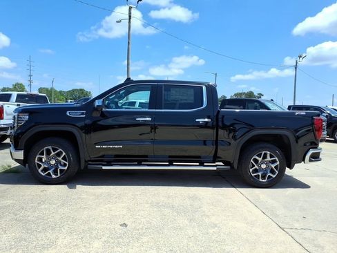New 2026 GMC Sierra 1500 SLT w/ SLT Premium Plus Package AWD/4WD image 4