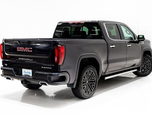 Used 2023 GMC Sierra 1500 Denali w/ Denali Reserve Package AWD/4WD image 39