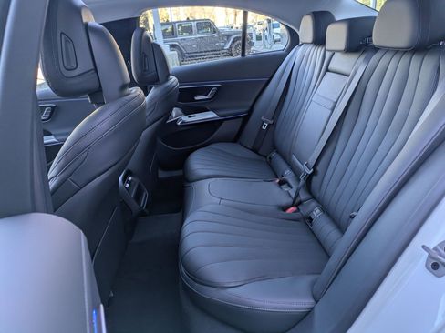 New 2026 Mercedes-Benz E 450 4MATIC Sedan image 16