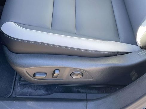 New 2025 Honda Prologue Touring image 15