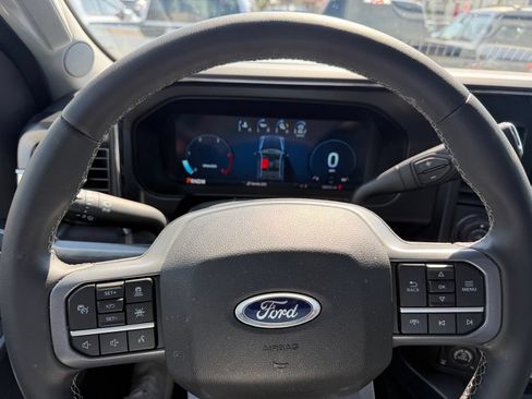 Used 2026 Ford F250 Lariat w/ Tremor Off-Road Package AWD/4WD image 9