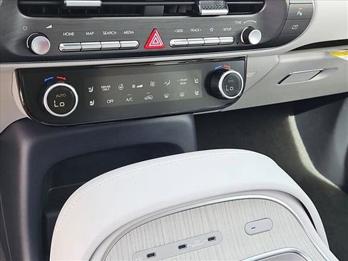 New 2026 Hyundai Palisade Calligraphy AWD/4WD image 12