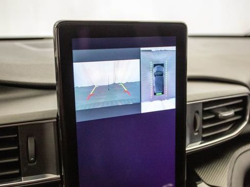 Used 2022 Ford Explorer ST image 54