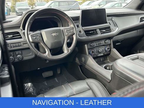 Used 2022 Chevrolet Suburban RST image 2