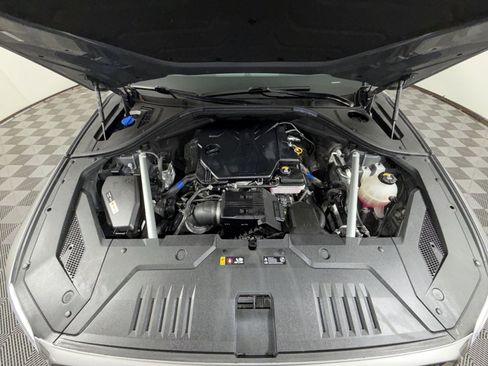 Used 2022 Genesis GV70 2.5T w/ Advanced Package image 28