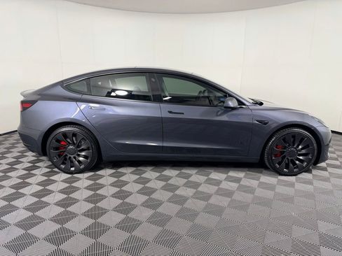 Used 2023 Tesla Model 3 Performance image 4