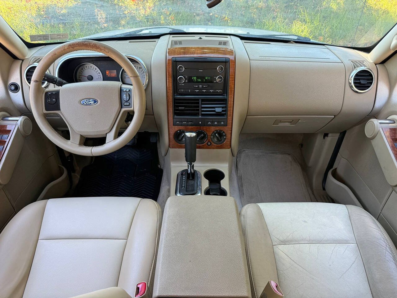 Used 2008 Ford Explorer Eddie Bauer AWD/4WD image 17