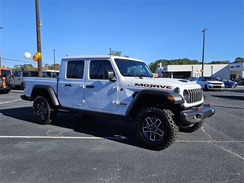 New 2026 Jeep Gladiator Mojave image 1