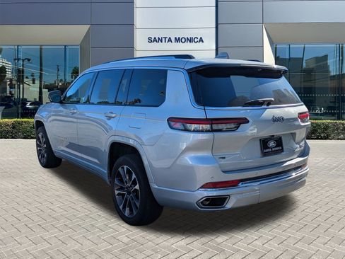 Used 2022 Jeep Grand Cherokee L Overland w/ Luxury Tech Group IV image 8