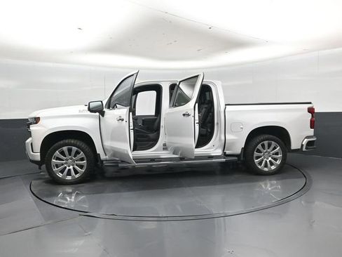 Used 2021 Chevrolet Silverado 1500 High Country w/ Technology Package AWD/4WD image 49