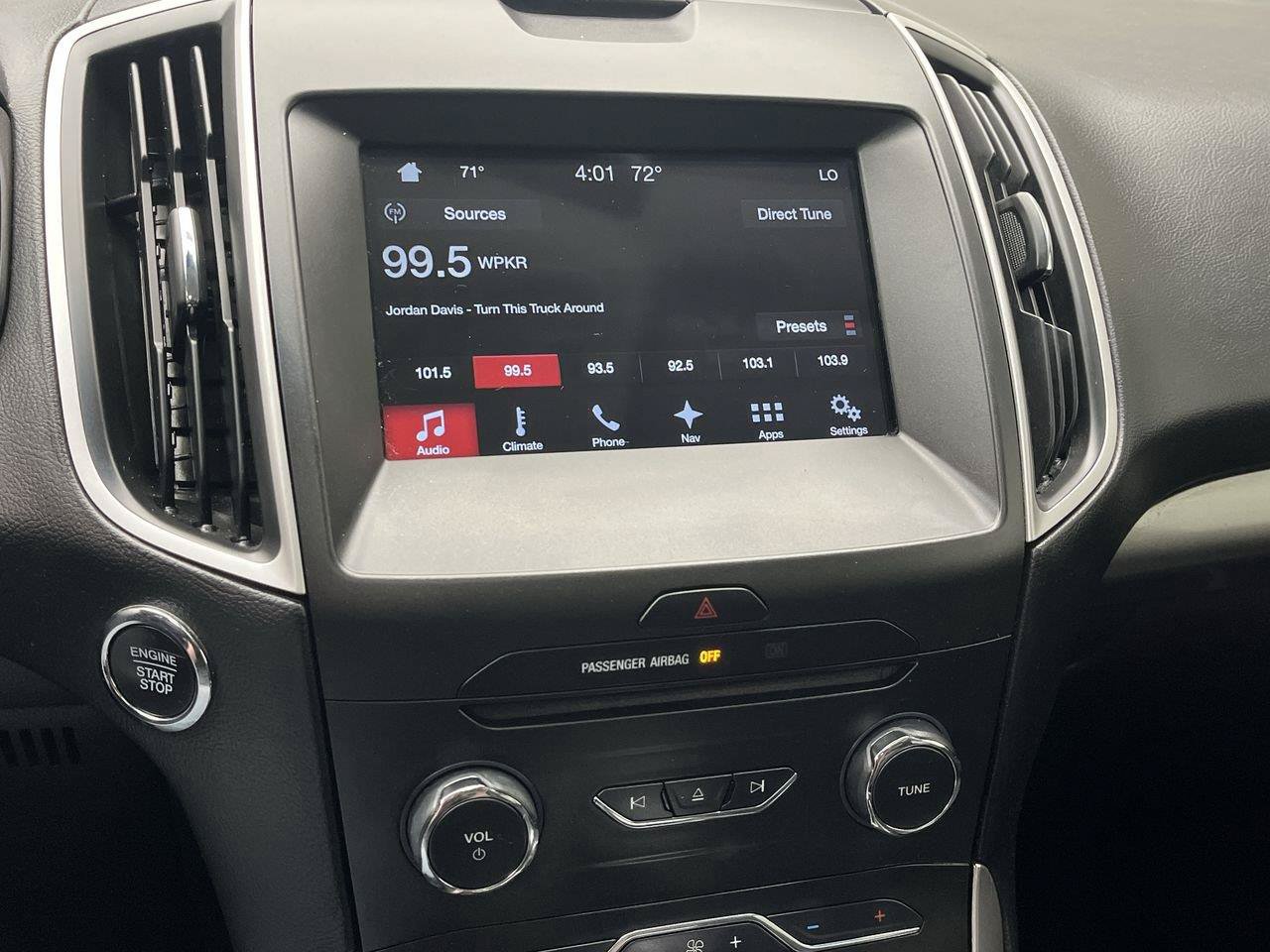 Used 2017 Ford Edge SEL w/ Equipment Group 201A AWD/4WD image 19
