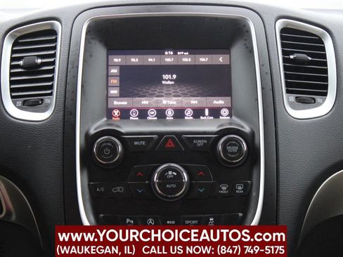 Used 2020 Dodge Durango SXT image 22
