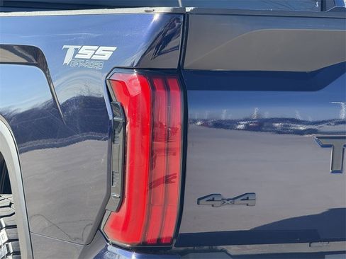 Used 2022 Toyota Tundra SR5 image 7