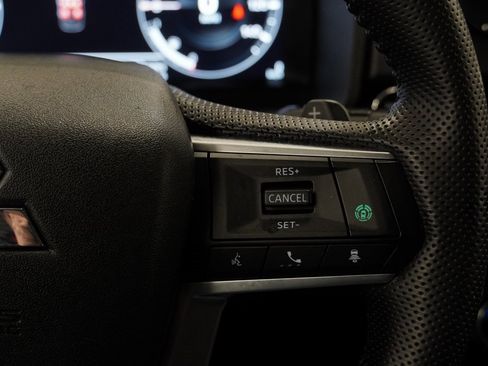 Used 2023 Mitsubishi Outlander SE image 40