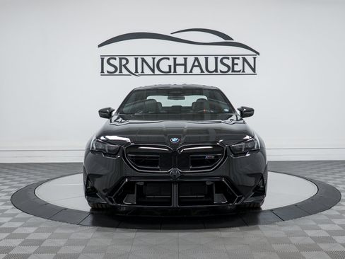 Used 2026 BMW M5 w/ Carbon Package image 2