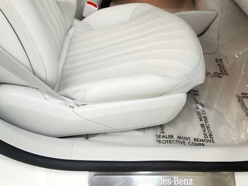 Used 2023 Mercedes-Benz EQS 450+ Sedan image 40