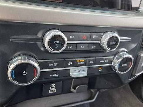 Used 2025 Ford F150 XLT w/ Equipment Group 301A Standard AWD/4WD image 27