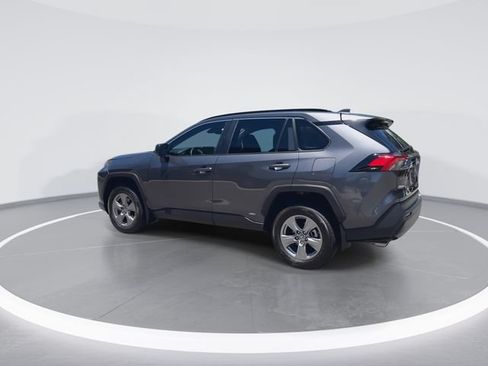 Used 2024 Toyota RAV4 LE AWD/4WD image 6