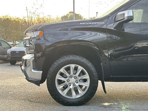 Used 2020 Chevrolet Silverado 1500 LT image 9