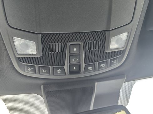 Used 2020 Ford F150 Raptor w/ Equipment Group 802A Luxury image 35