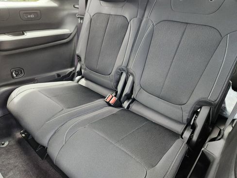 New 2026 Jeep Grand Cherokee L Laredo AWD/4WD image 10