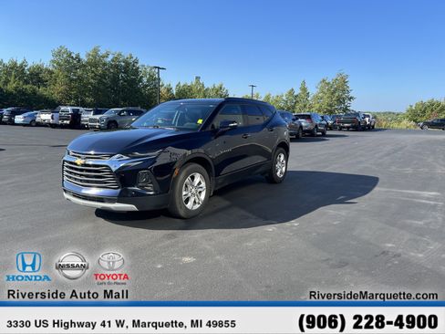 Used 2020 Chevrolet Blazer LT image 3