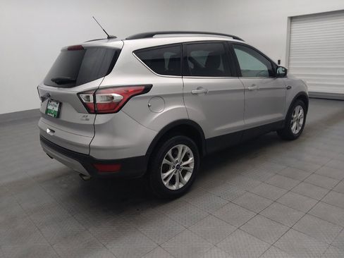 Used 2018 Ford Escape SE image 10